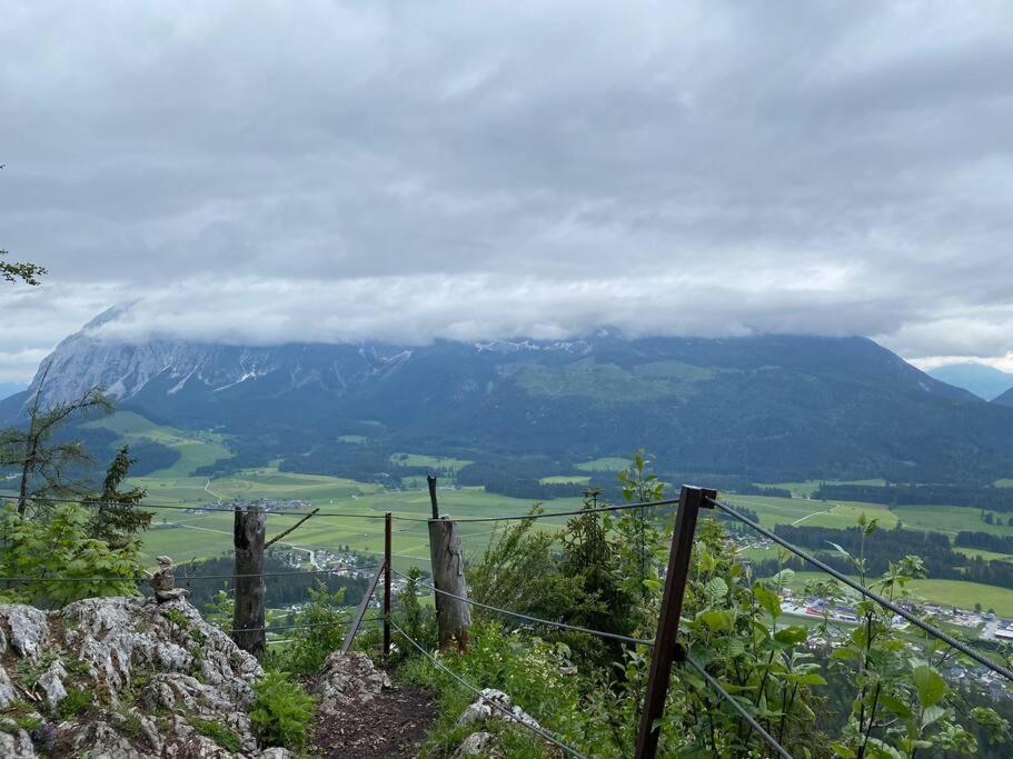 Alpenurlaub II Wohnung Mit Traumausblick Bad Mitterndorf Dış mekan fotoğraf